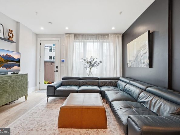1216 I Street NE B, Washington DC 20002