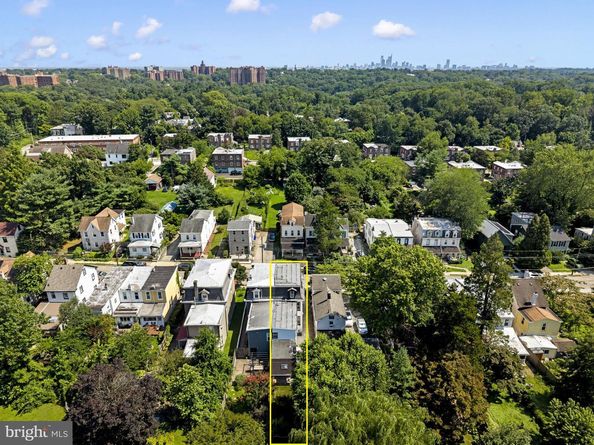624 W Johnson Street, Philadelphia PA 19144