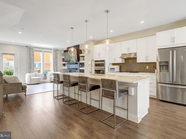 1020 S Taylor Court, Arlington VA 22204
