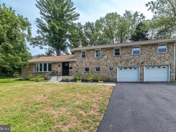 417 Gribbel Road, Wyncote PA 19095