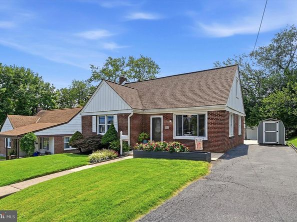 1224 Old Lane, Drexel Hill PA 19026