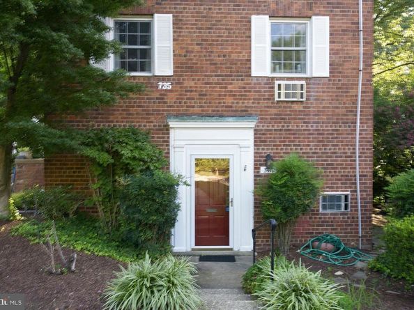 3410 Gunston Road, Alexandria VA 22302