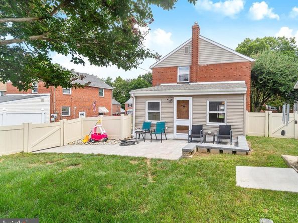 414 Dalmas Avenue, Glenolden PA 19036