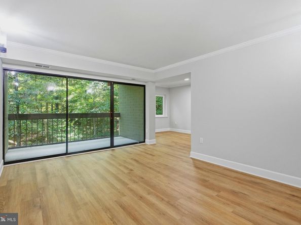 11723 Karbon Hill Court 104, Reston VA 20191