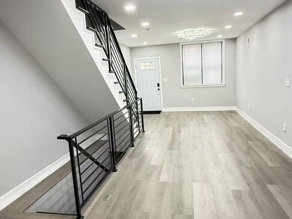 2502 S Sheridan Street, Philadelphia PA 19148