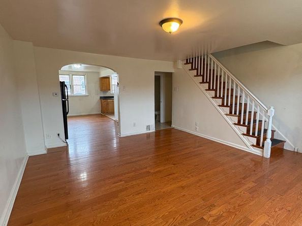 2112 Longshore Avenue, Philadelphia PA 19149