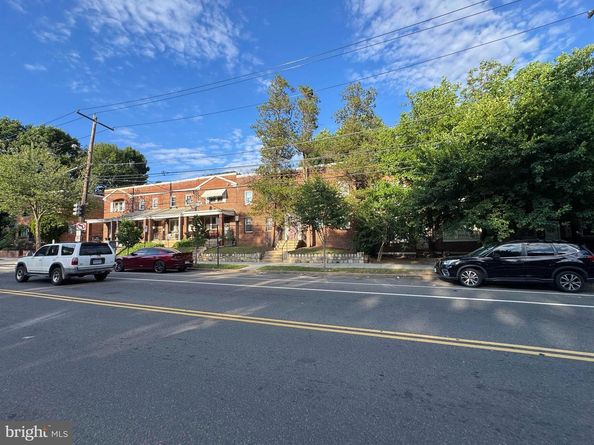 2823 4TH Street NE, Washington DC 20002