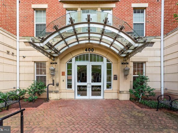 400 Cameron Station 421, Alexandria VA 22304