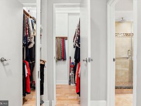 220 W Rittenhouse Square 5D, Philadelphia PA 19103