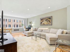 220 W Rittenhouse Square 5D, Philadelphia PA 19103