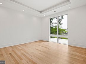 103 Saint Andrews Drive NE, Vienna VA 22180