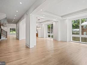 103 Saint Andrews Drive NE, Vienna VA 22180