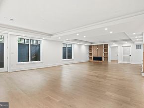103 Saint Andrews Drive NE, Vienna VA 22180