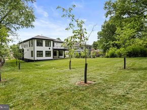 103 Saint Andrews Drive NE, Vienna VA 22180