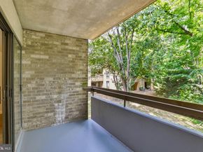 2313 Freetown Court 20/11C, Reston VA 20191