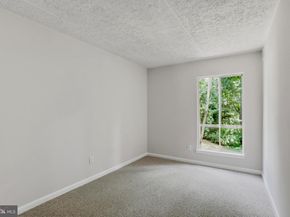 2313 Freetown Court 20/11C, Reston VA 20191