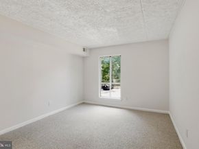 2313 Freetown Court 20/11C, Reston VA 20191