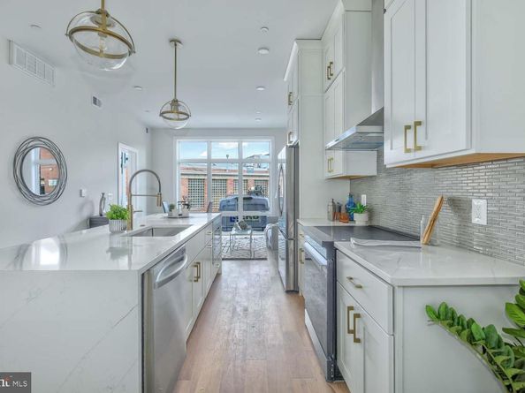 4347 Harrison Street NW FOUR, Washington DC 20015