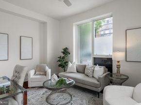 701 S 6TH Street, Philadelphia PA 19147
