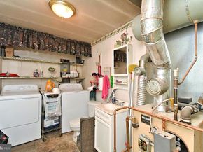70 Tall Pine Lane, Levittown PA 19054