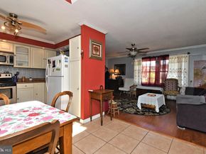 70 Tall Pine Lane, Levittown PA 19054