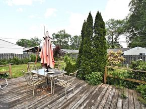70 Tall Pine Lane, Levittown PA 19054
