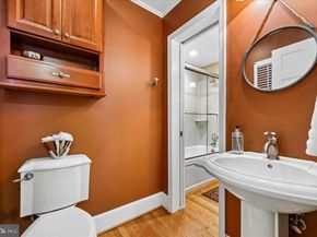 5735 Bradley Boulevard, Bethesda MD 20814