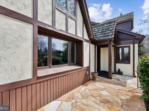 5735 Bradley Boulevard, Bethesda MD 20814
