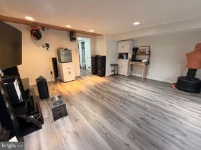 810 Kendrick Street, Philadelphia PA 19111