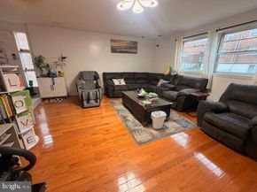 810 Kendrick Street, Philadelphia PA 19111