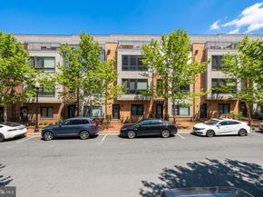 422 Stabler Lane, Alexandria VA 22304