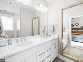 422 Stabler Lane, Alexandria VA 22304