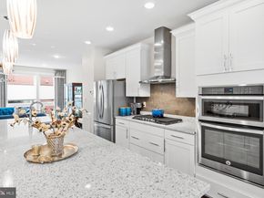 422 Stabler Lane, Alexandria VA 22304