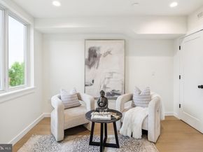 610 N Brenna Walk, Philadelphia PA 19123