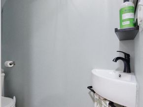 1918 Waverly Street, Philadelphia PA 19146