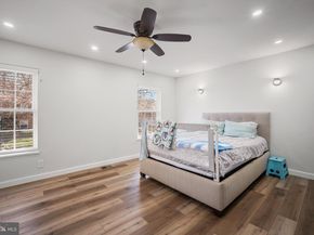 133 N Baylor Drive, Sterling VA 20164
