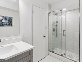 10233 Gainsborough, Potomac MD 20854