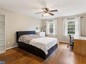 10233 Gainsborough, Potomac MD 20854