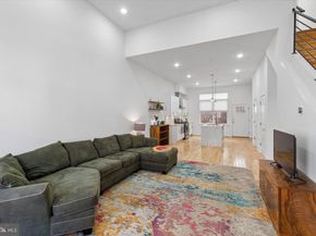 2720 W Cabot Street, Philadelphia PA 19121