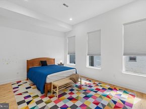 2720 W Cabot Street, Philadelphia PA 19121