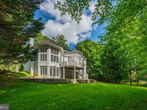 7109 Deer Crossing Court, Bethesda MD 20817