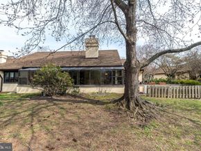 11 Steeplechase Lane, Blue Bell PA 19422