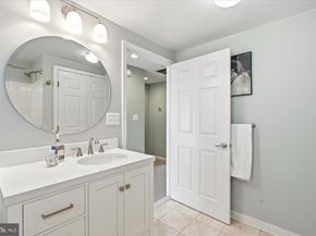 610 Tivoli Passage Way, Alexandria VA 22314