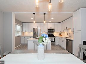 12457 Sweet Briar Road, Philadelphia PA 19154