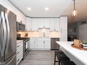 12457 Sweet Briar Road, Philadelphia PA 19154