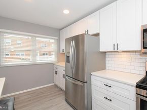 12457 Sweet Briar Road, Philadelphia PA 19154