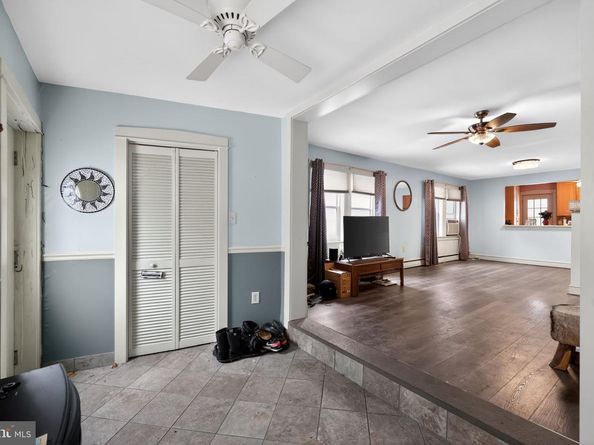 624 E Springfield Road, Springfield PA 19064