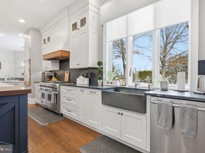 7 Woodland Road, Newtown PA 18940