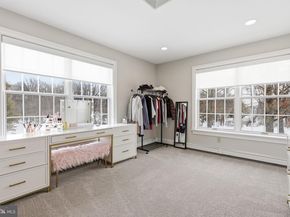 7 Woodland Road, Newtown PA 18940