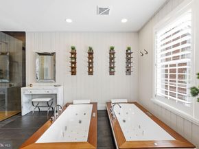 7 Woodland Road, Newtown PA 18940